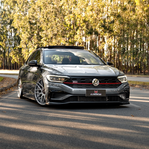 JETTA GLI COM APENAS 38 MIL KM